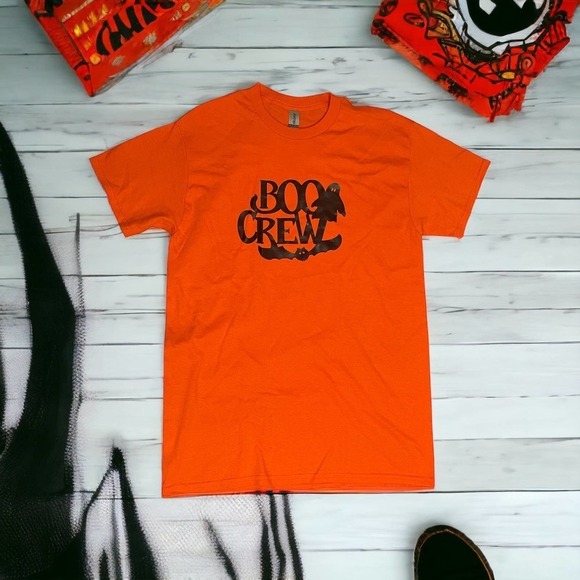 BOO CREW HALLOWEEN‎ TEE| UNISEX MEDIUM |ORANGE BLACK |SPOOKY BAT GHOST - Picture 2 of 8